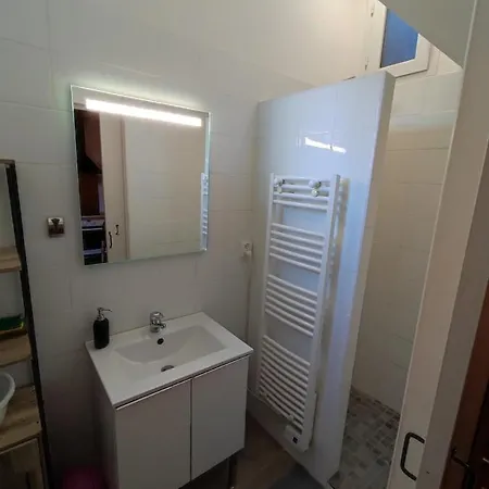 Duplex Quartier Saint Ruf Proche Remparts Centre Apartment *